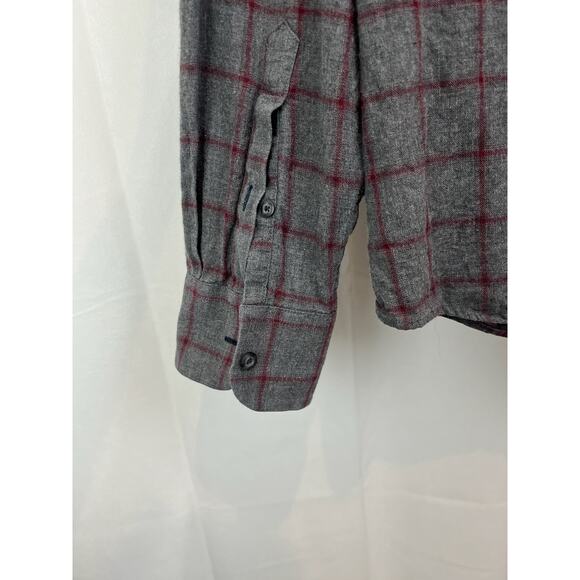 UNTUCKIT Size XL Windowpane Check Button Down Long Sleeve Shirt Cotton Gray Red - Picture 4 of 7
